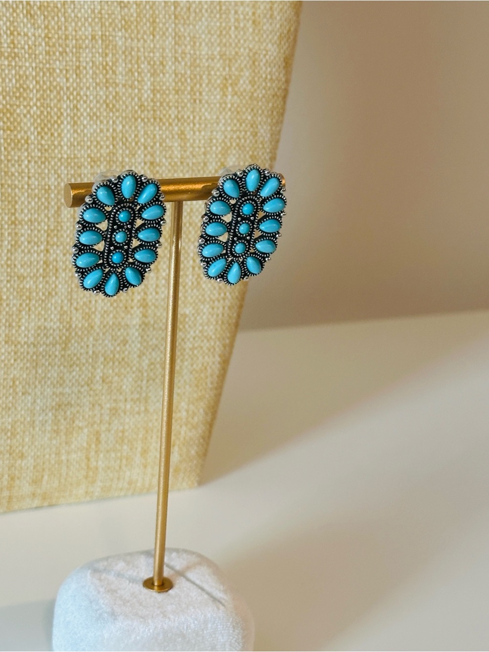 Fashion Jewelry Turquoise Oval Cluster Stud Earrings